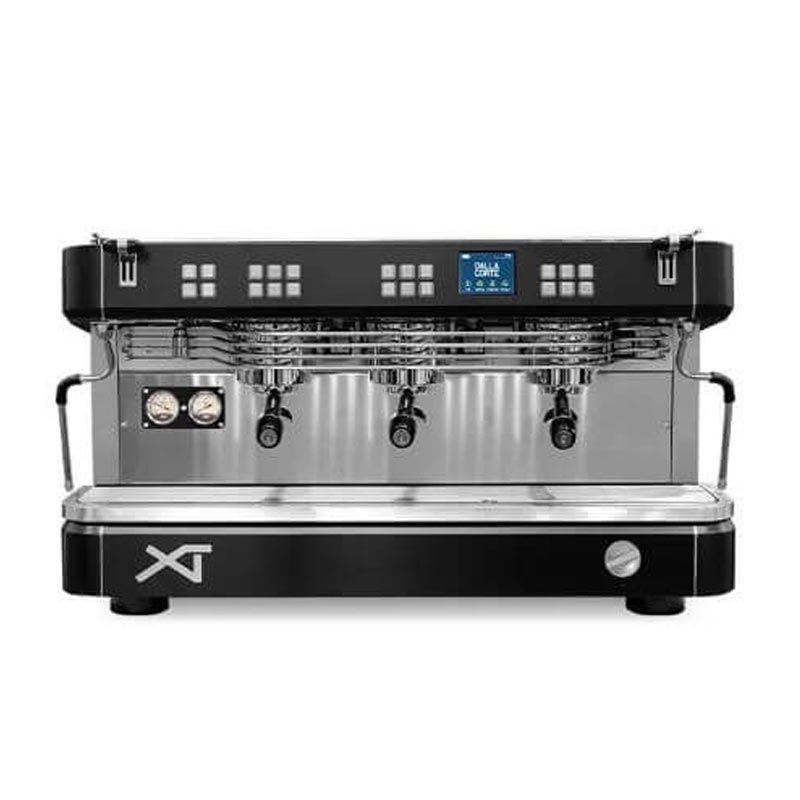 Dalla Corte XT Classic Espresso Kahve Makinesi, 3 Gruplu, Siyah Krom — Dalla Corte