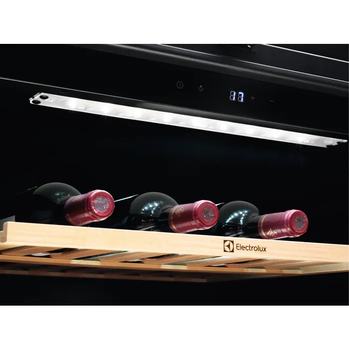 Electrolux EWUS052B5B Şarap Dolabı, 36 Şişe Kapasiteli — Electrolux — Görsel 5