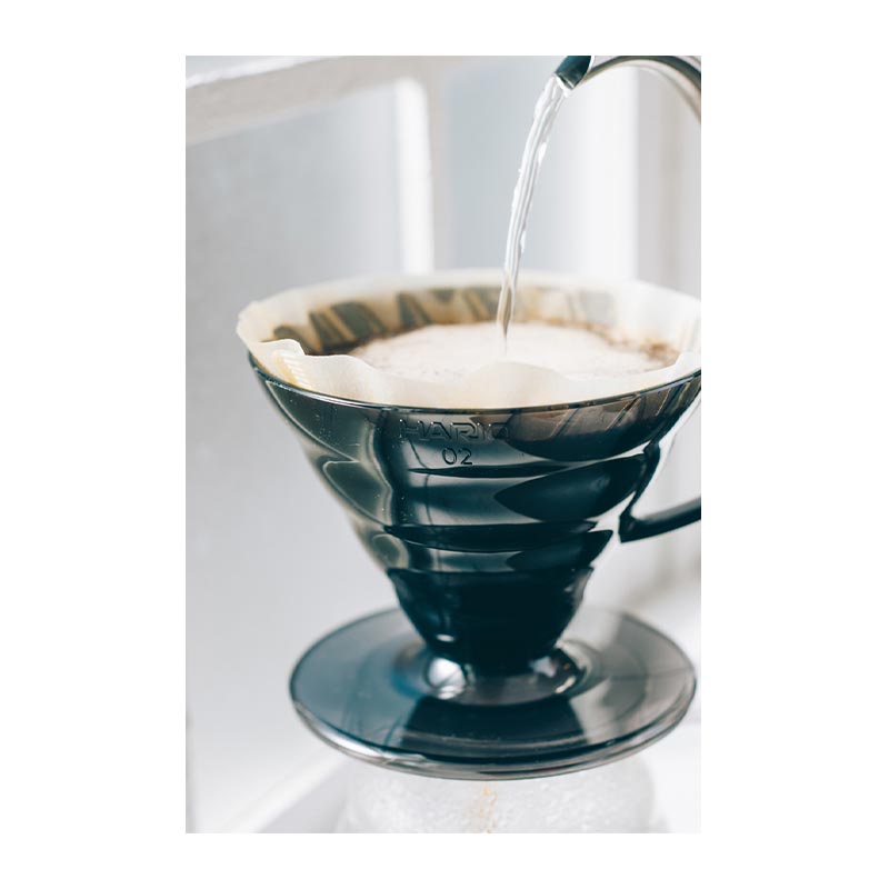 Hario VD-02TB-UEX V60 02 Plastik Dripper ve 40'lı Filtre Kağıdı Seti, Siyah — Hario — Görsel 2