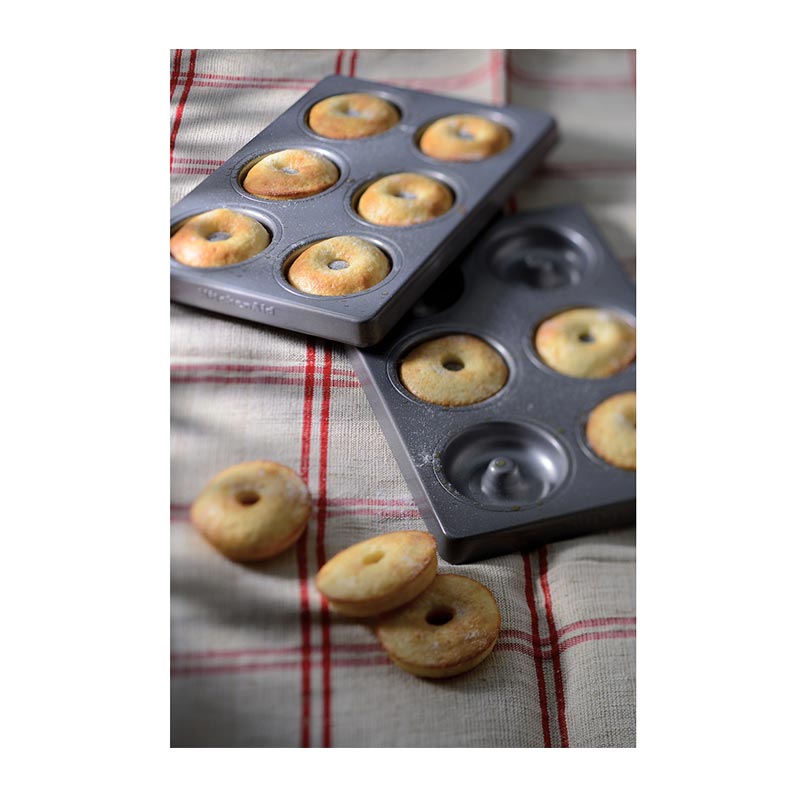 KitchenAid Doughnut Tepsisi, 6’lı x 2 Adet — KitchenAid — Görsel 2