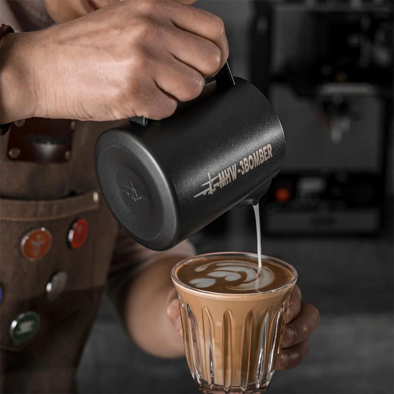 MHW-3Bomber P5033B Süt Potu Pitcher, 600 ml, Mat Siyah — MHW-3Bomber — Görsel 2