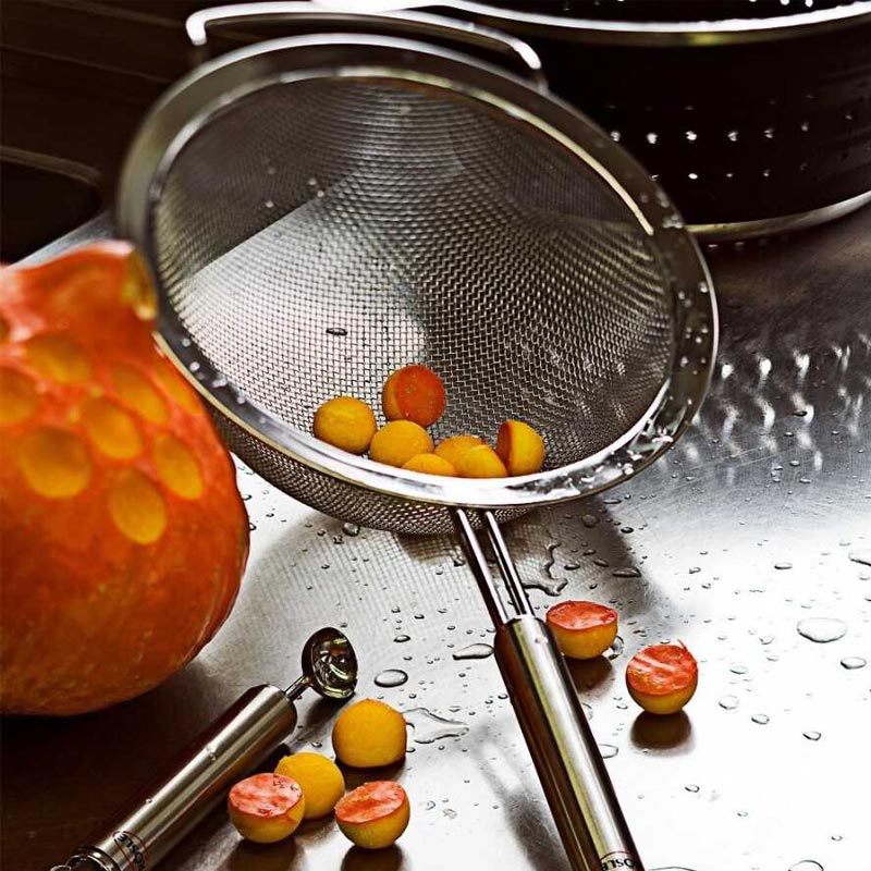 Rösle 95270 Paslanmaz Çelik Asılabilir Kalın Süzgeç, 20 cm — Rösle — Görsel 3